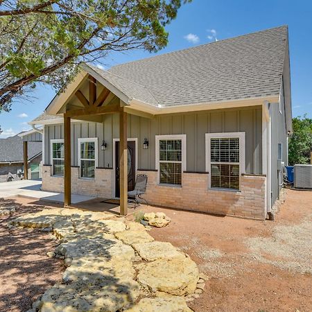 Granbury Home With Hot Tub And Furnished Patio! Exterior photo