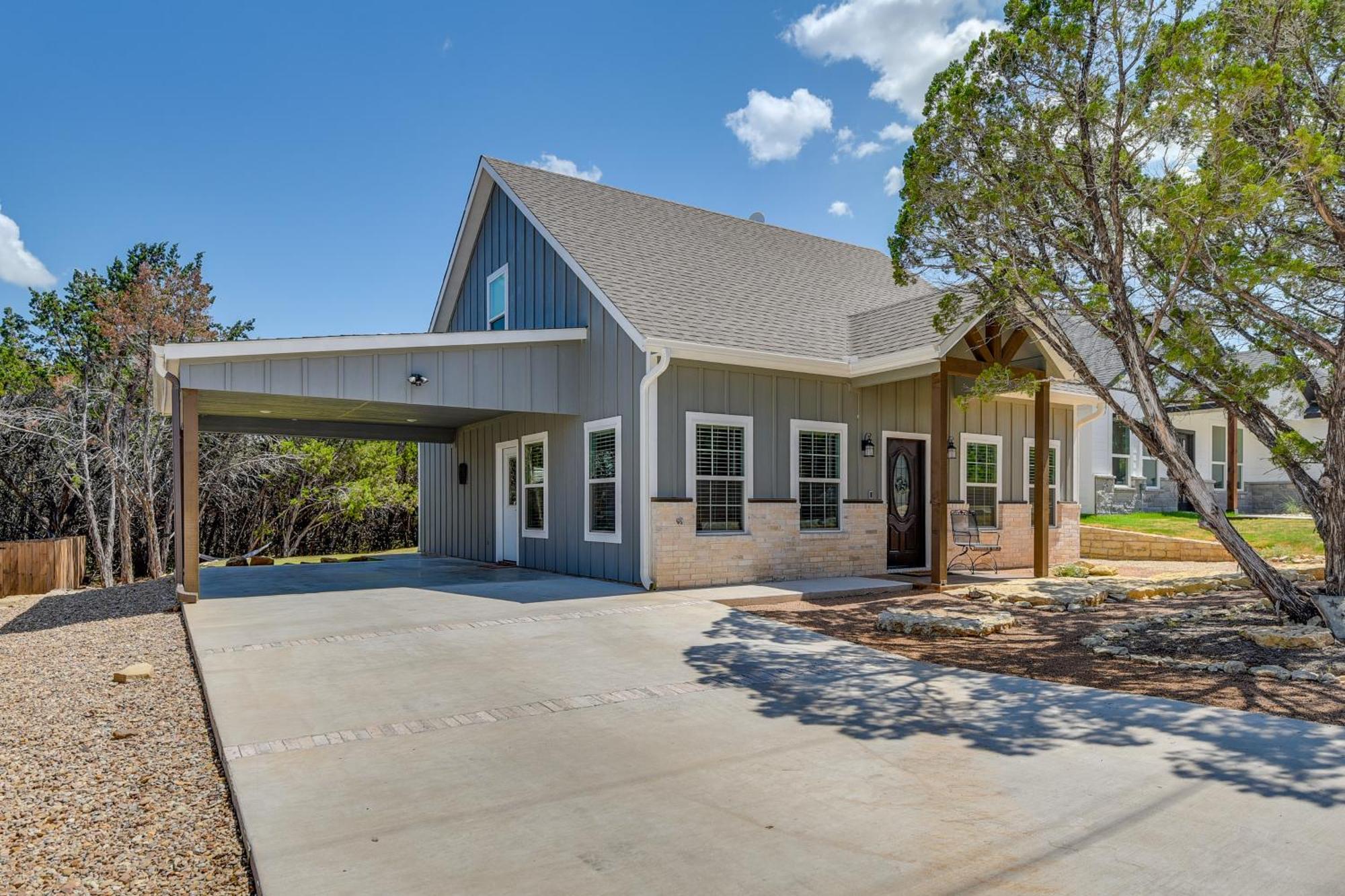 Granbury Home With Hot Tub And Furnished Patio! Exterior photo